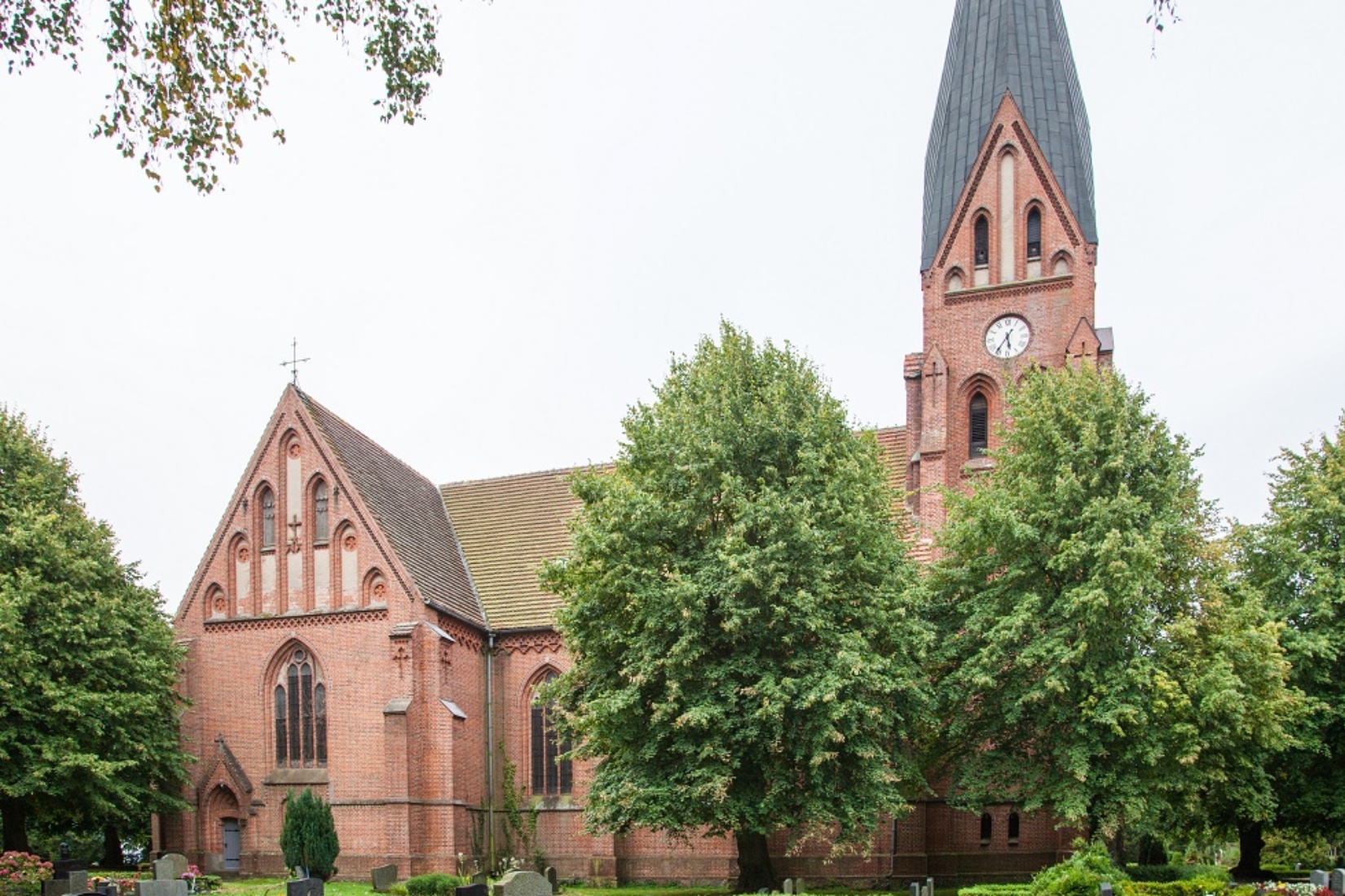 Kirche von der Nordseite © Frank Burger