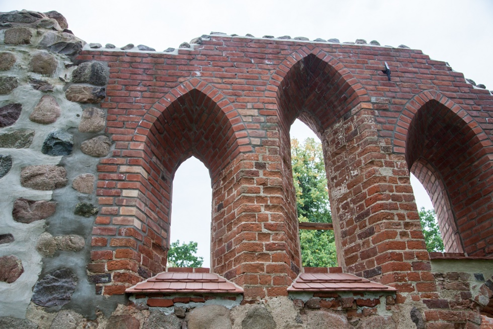 Ansicht Kirchruine Satow © Frank Burger