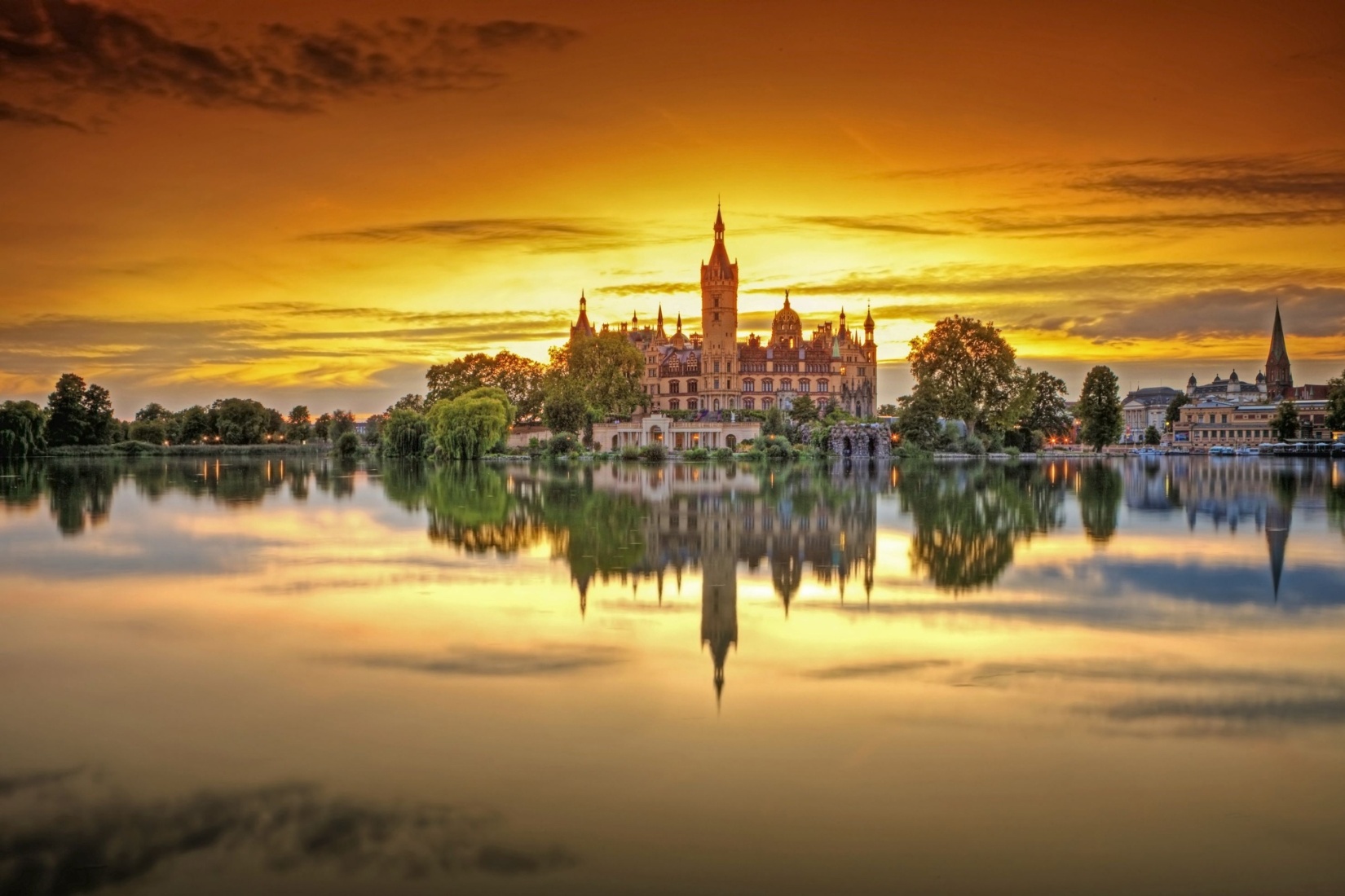 Das Schweriner Schloss, The Castle of Schwerin TMV / Timm Allrich