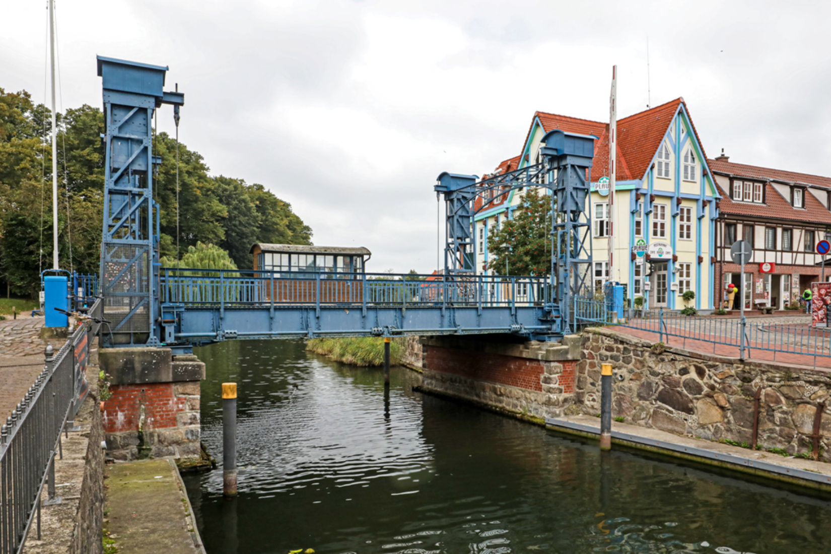 Hubbrücke Plau am See