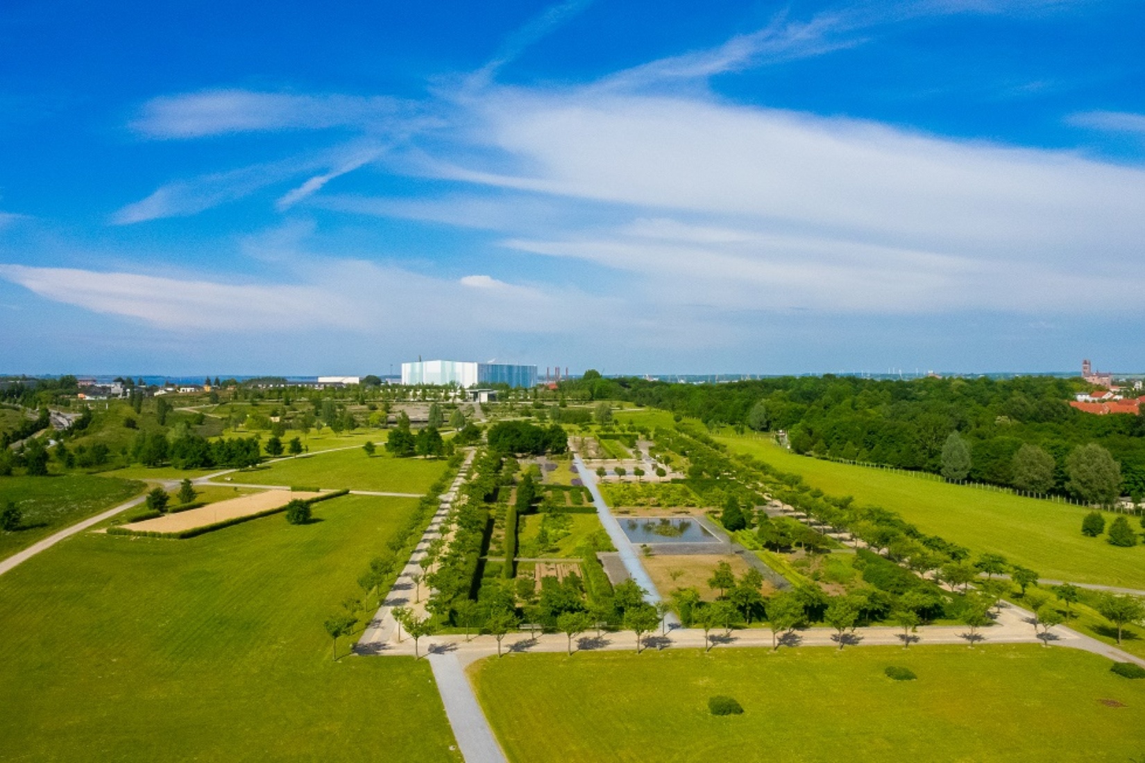 Blick auf den Bürgerpark in Wismar vom Aussichtsturm aus © Frank Burger