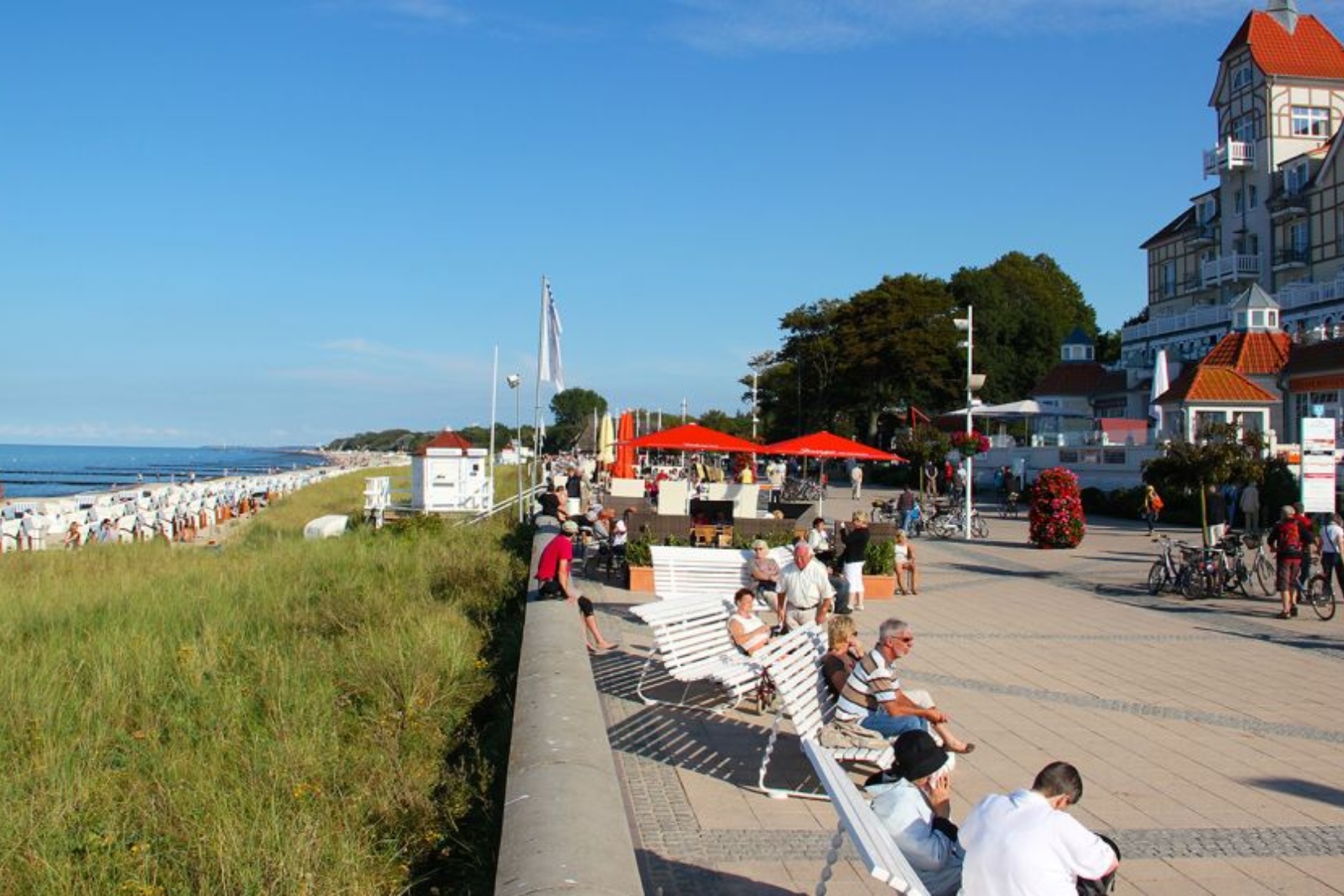 Baltic-Platz an der Promenade Kühlungsborns © Touristik-Service-Kühlungsborn GmbH