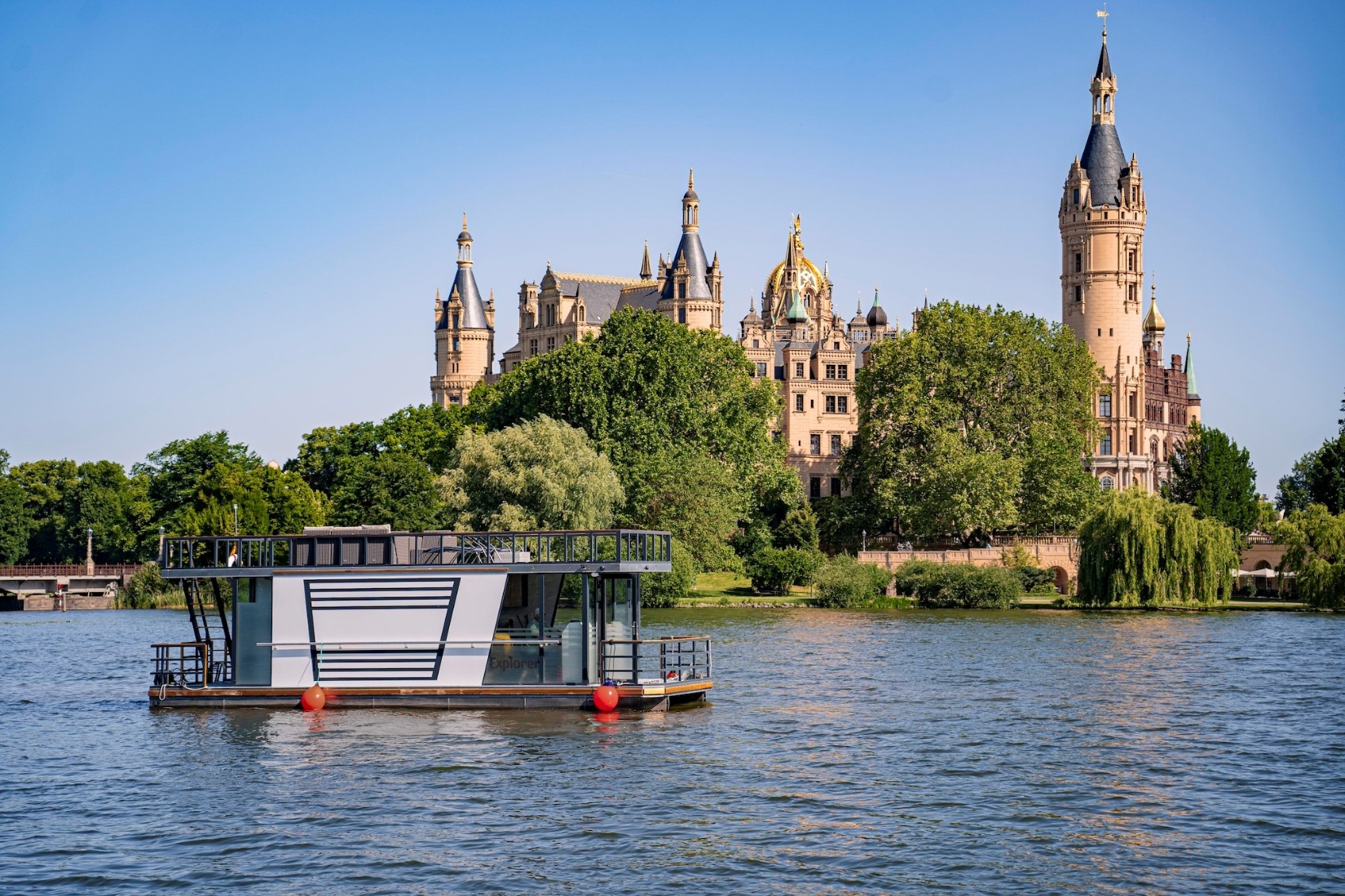 VINDUA Hausboote Schwerin