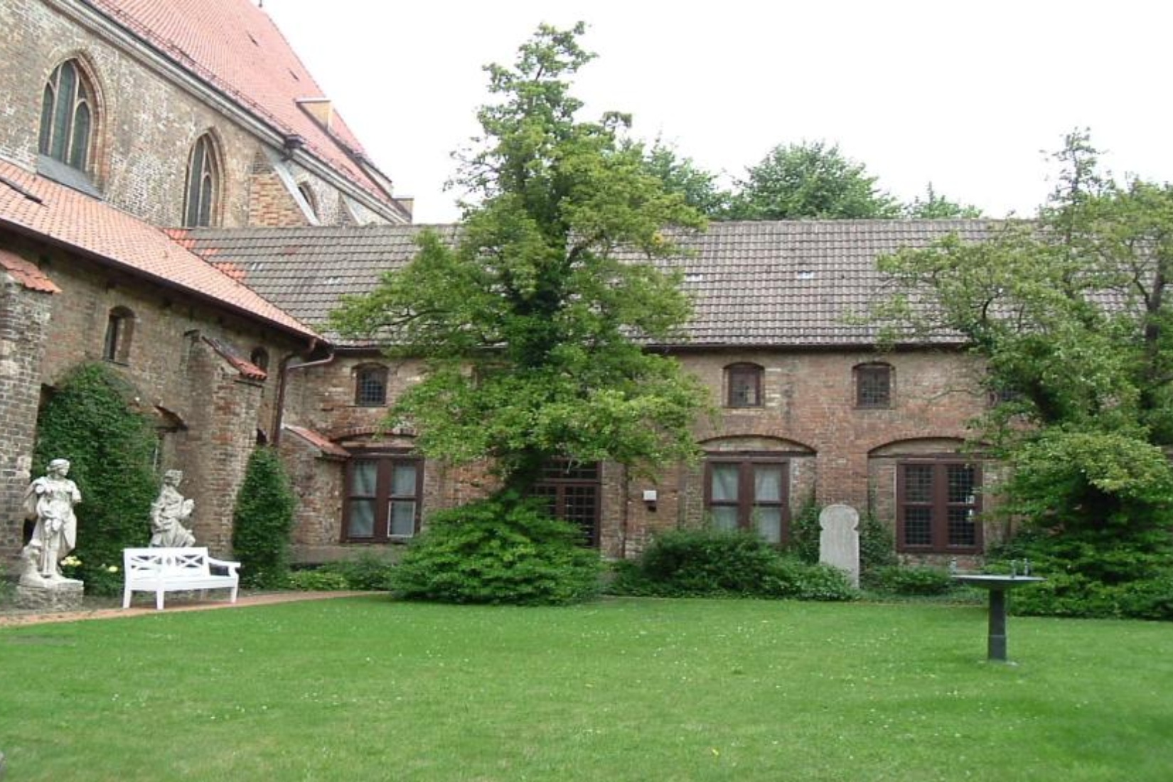 Blick in den Innenhof vom Kulturhistorischen Museum Rostock © Kulturhistorisches Museum Rostock
