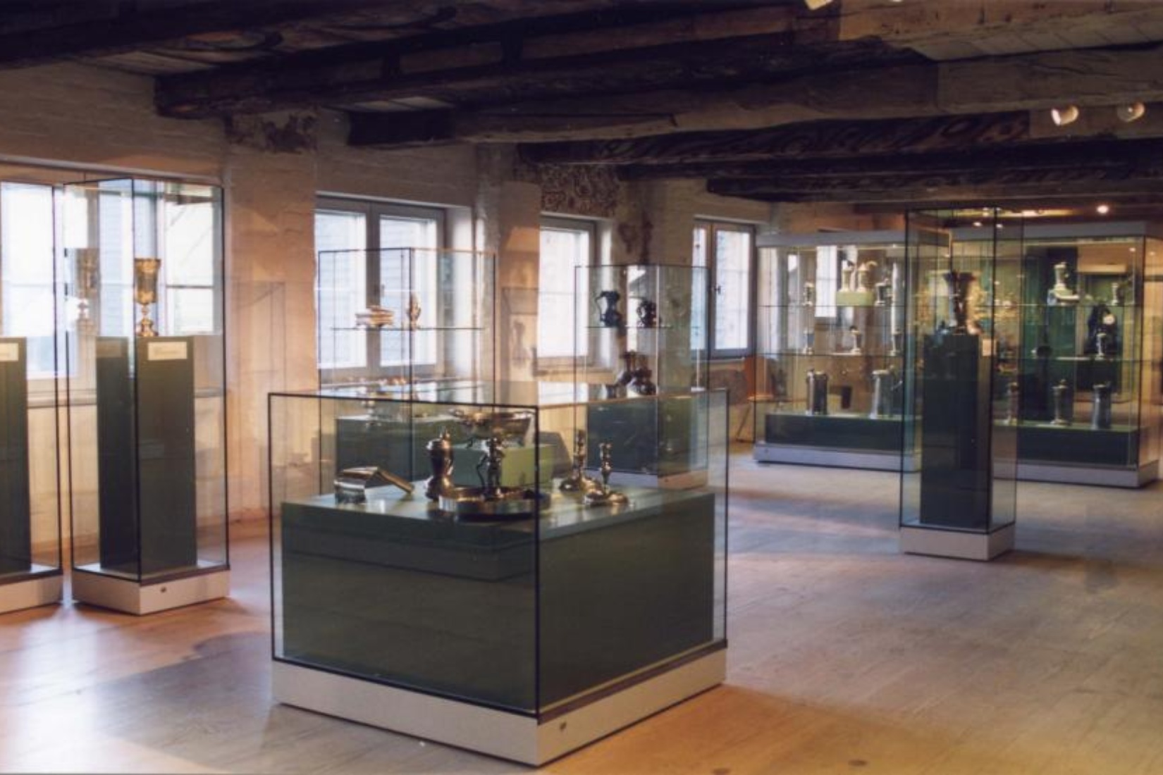 Ausstellung zum Kunsthandwerk im Kulturhistorischen Museum Rostock © Kulturhistorisches Museum Rostock