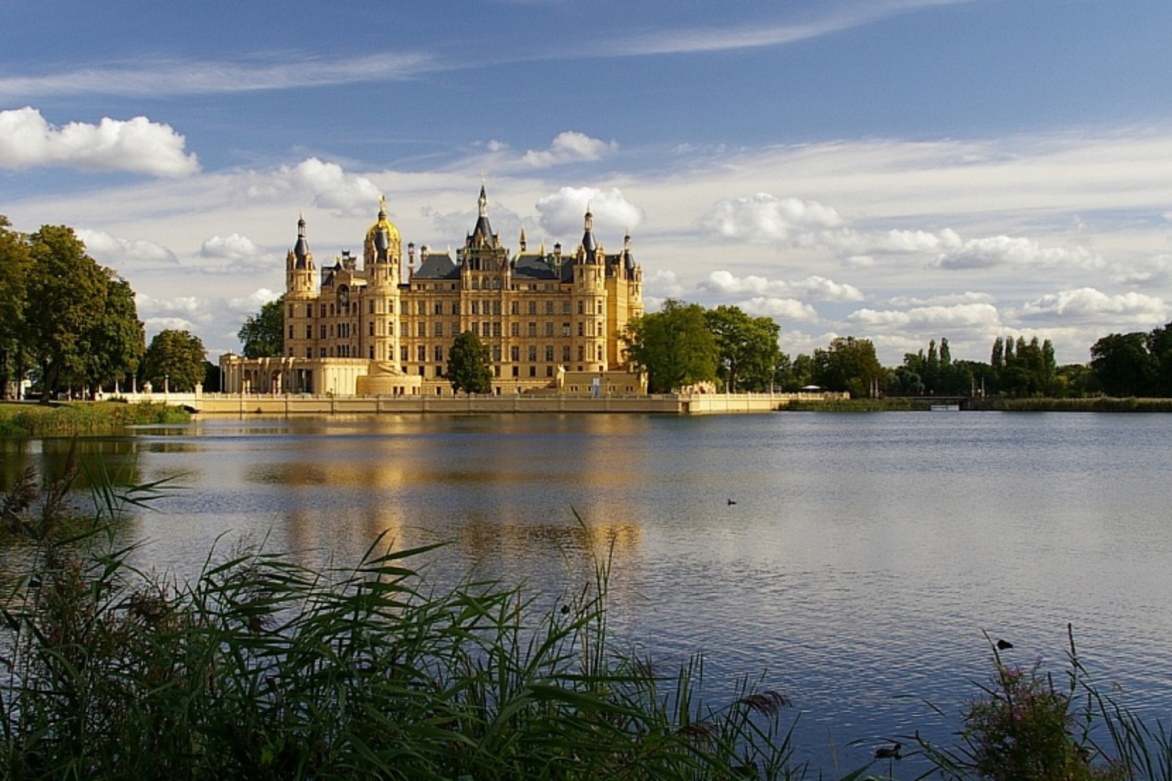 Das Schweriner Schloss ist das Wahrzeichen der Landeshauptstadt © Carsten Pescht