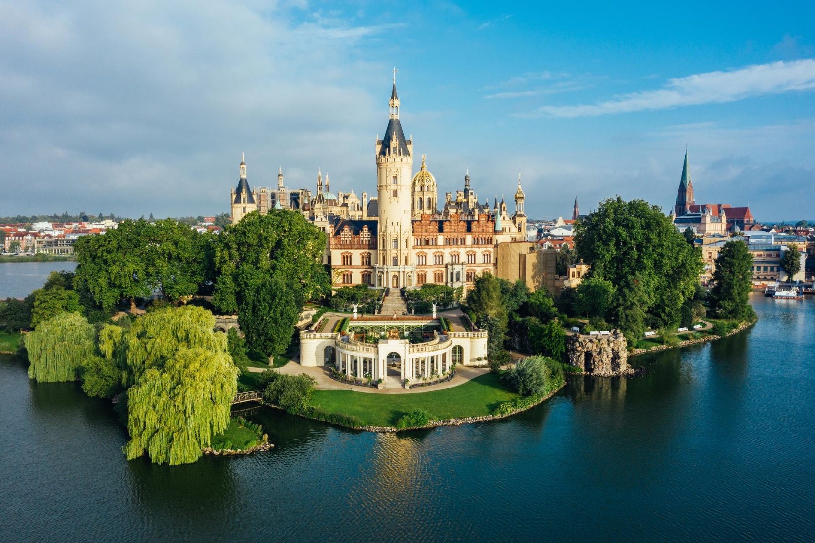 Malerischer Blick über den Schweriner See in Richtung Schlossinsel © Felix Gänsicke