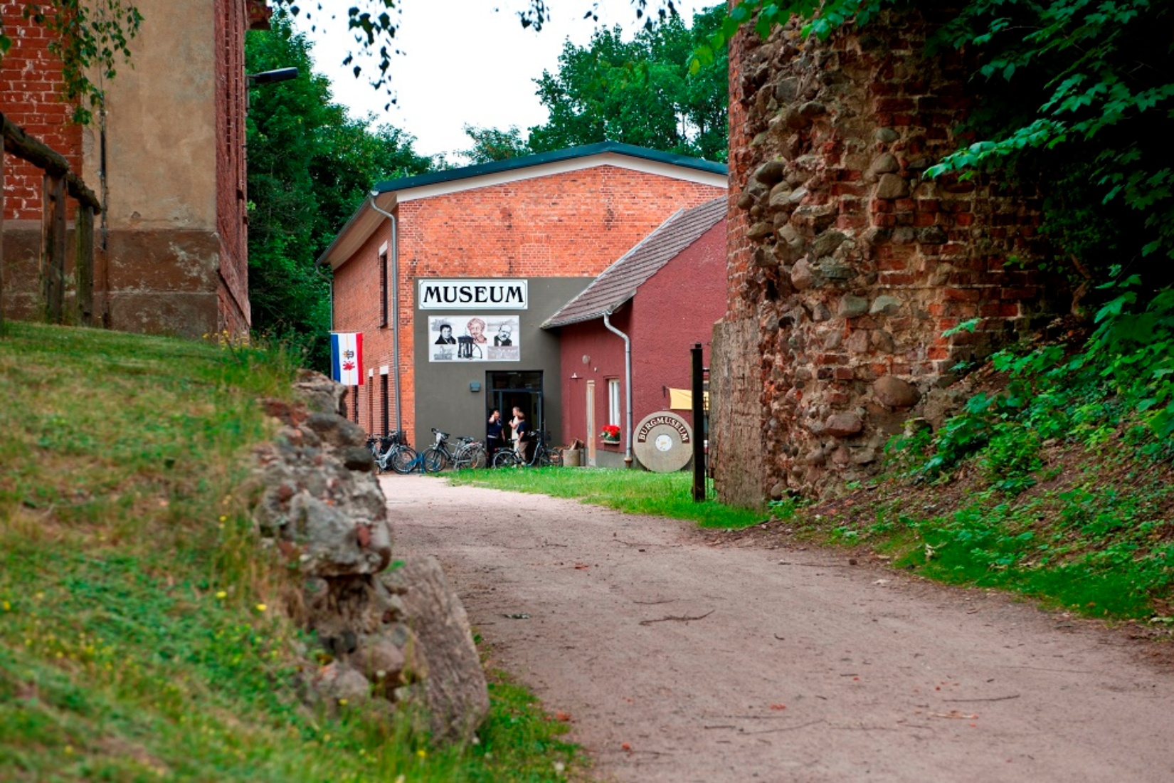 Eingang Plauer Burgmuseum Jörn Lehmann