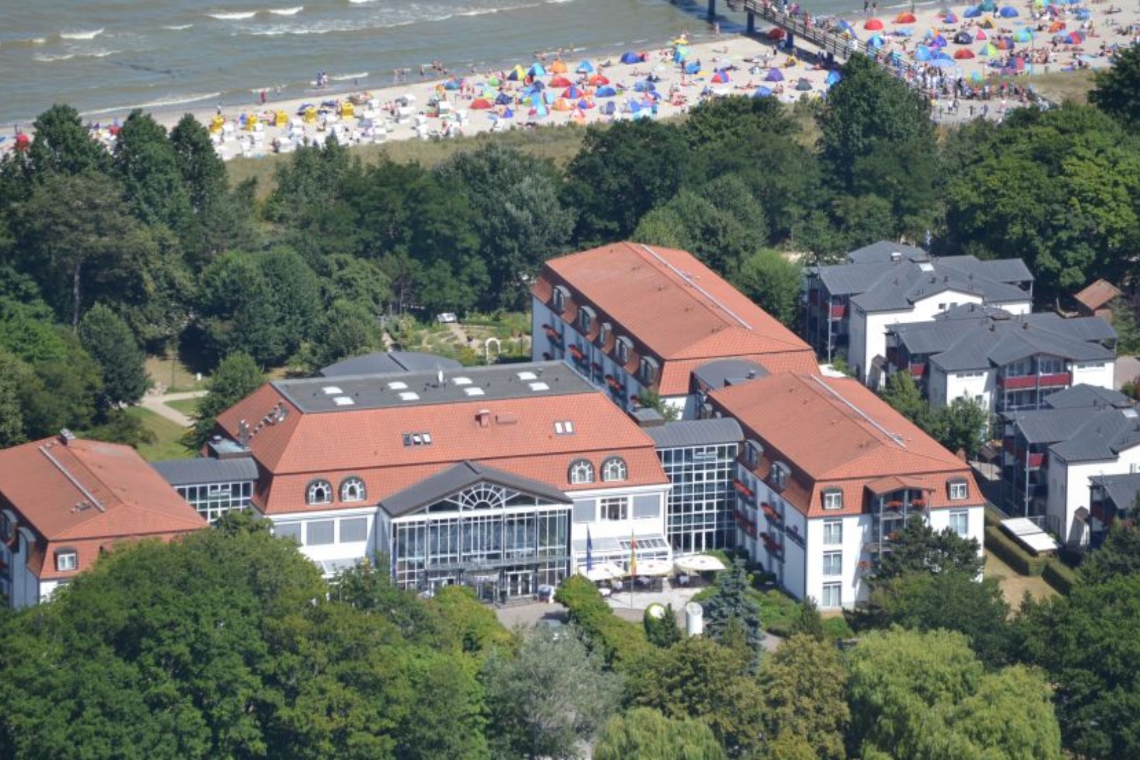 Schwimmbad des Seehotels Großherzog v. Mecklenburg © Seehotel Großherzog von Mecklenburg