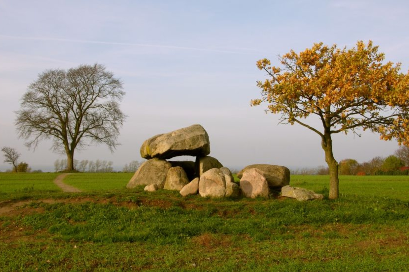 Großsteingrab Rerik - Gaarzer Hof © Kurverwaltung Ostseebad Rerik