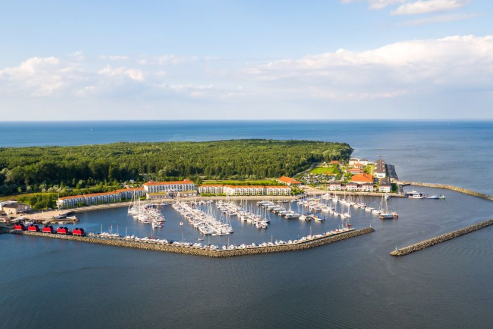 Luftansicht der YachtWelt Weiße Wiek © Moritz Kertzscher