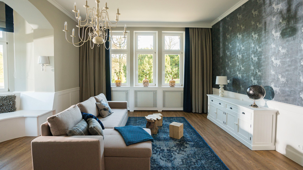 Schloss Kaarz mit Park 